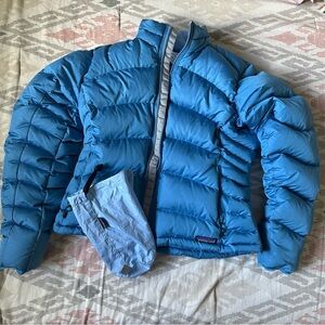 Patagonia Blue Down Puffer Jacket Medium